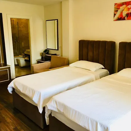 Hotel Metatron