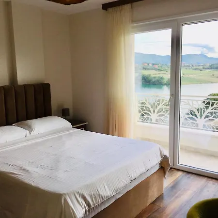 Metatron 4* Tirana